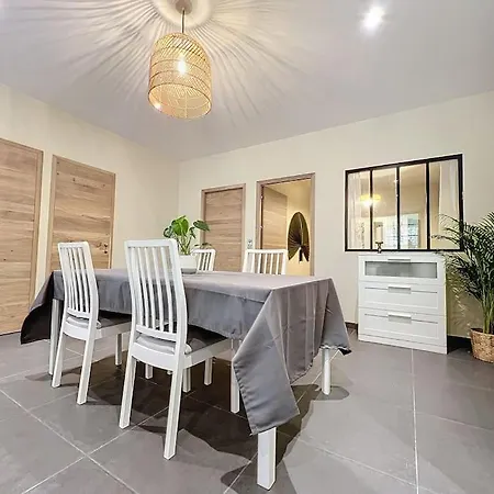 T3 Demeure D'exception Cenac